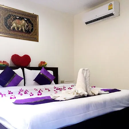 Patong Ours Guesthouse